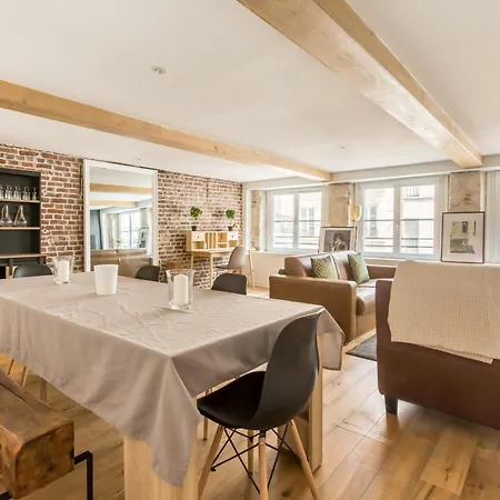 Duplex D'exception Avec Patio Prive - Hyper Centre Apartment